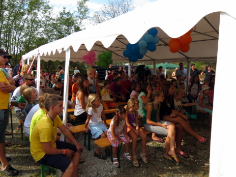 2012-09-Nasmeh-poletju-02